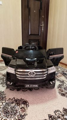 Детская машина Toyota