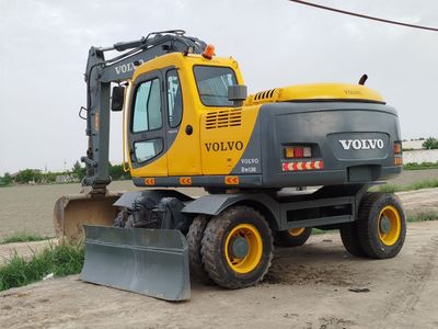 Volvo ekskavatori sotiladi narxi 37.000 variantlari ham bor