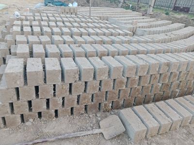 Xom ĝisht aparatda chiqazishga 3 ta bola kk