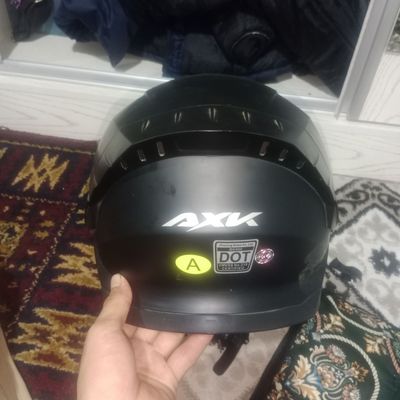 axk shlem sertifikati bor hech qayeri qirilmagan razmeri L kõrinishi r