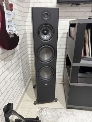 Напольная акустика Polk Audio Reserve R700 black