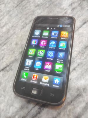 SAMSUNG Galaxy S1 Sotiladi