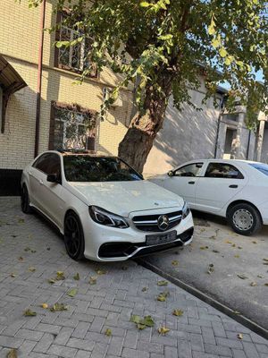 Mersedes Benz W212 E350