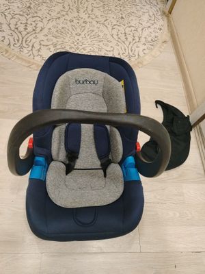 Продаётся автокресло