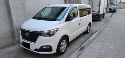 Hyundai Starex Lpi