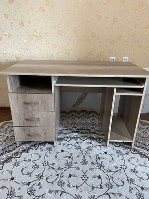 Стол для компьютера новая