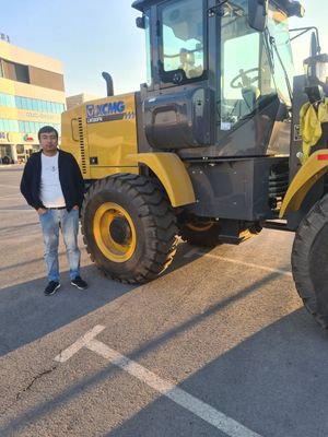 XCMG 1.8куб рычаг Ташкенте