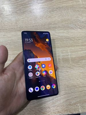 Poco f5 12+4/256 gb