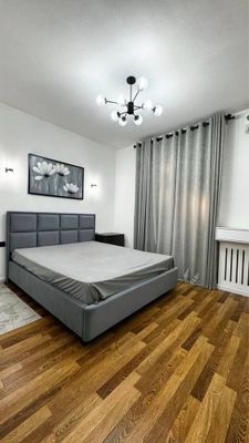 Шота Руставели Ор-р Аския базар. Продам 3х комнатную Высокопотолочка