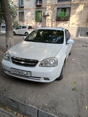 Ласети 1.8. 2012 й