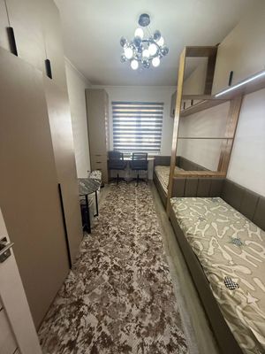Yangihayot tumani yangidarxonda 3 xonalik uy sotiladi