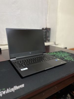 Hp victus 15 i5-12450h