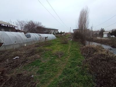 Srochna yer sotiladi qolgan malumotla telda