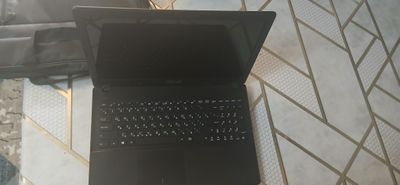 Noudbuk ASUS