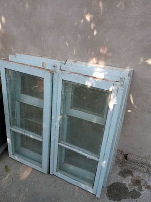 продаются оконные рамы и стекла