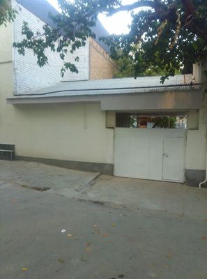 5 sotix hovli sotiladi