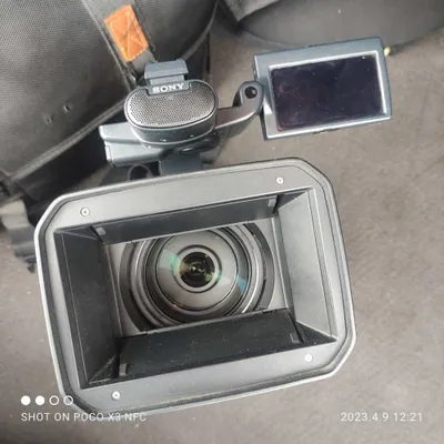 Sony Fx 1000 xolati yaxshi ko’rib tekshirib olasla