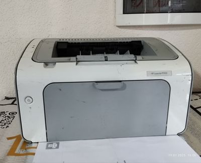 Принтер HP P1102
