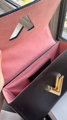 Продается сумка louis vuitton!В отличном состоянии