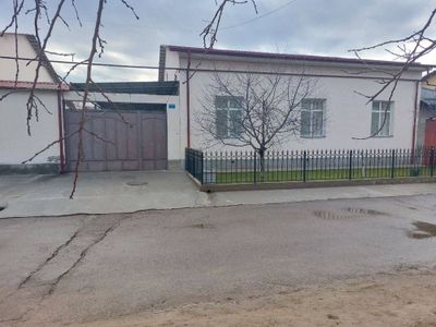 Hovli sotiladi (продаётся участок)