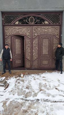 Barcha turdagi temir darvozlar tayyorlab yetkazib ornatib beramiz!