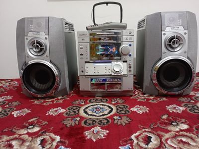 Muzikalni sentir Samsung 4600w