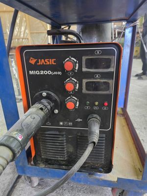 Сварочный аппарат Jasic J03 200 A, 220 вольт