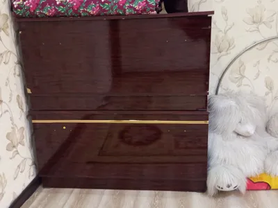 kiyim jiylash uchun sandiq