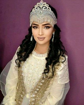 Karona diademalar