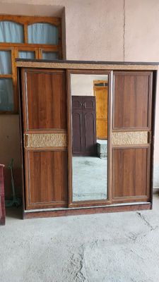 Продам шкаф для спальни
