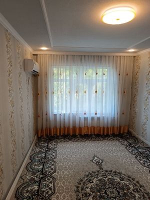 Сдается 1 комнатная на М.Улугбеке