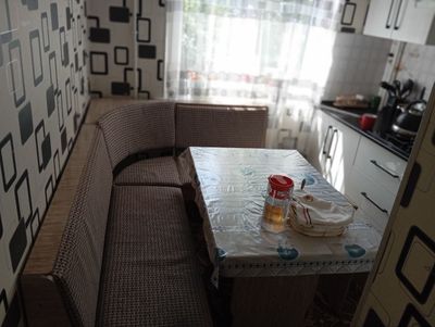 Кухонный уголок сотилади