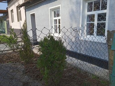 Uy sotiladi yangiyol shaxrida