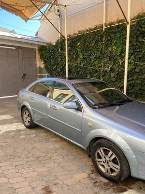 Продается Chevrolet Lacetti 2013 г., пробег 153 000 км, небитая
