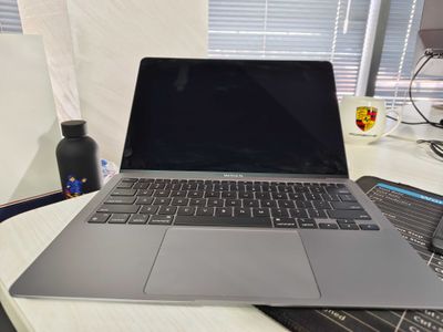 MacBook Air A2337