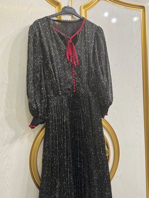 Платье