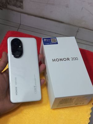 Honor 200 8/256gb yengide