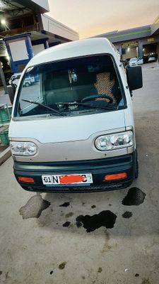 Mashina holati yaxshi.kurib tekshireb olasiz