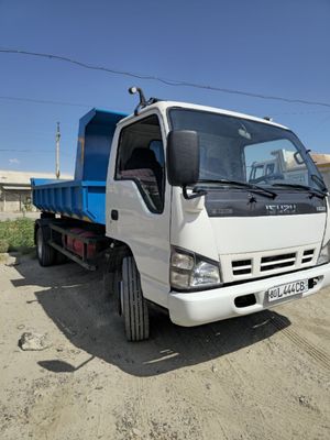Isuzu Samasval sotiladi 2009 yil