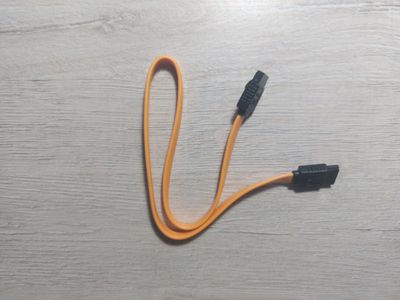 Sata кабель для внутренних дисков