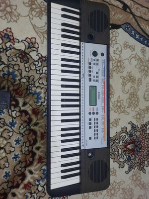 синтезатор Yamaha