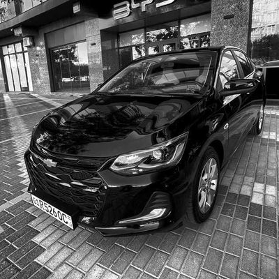 Onix turbo primyer Sotiladi