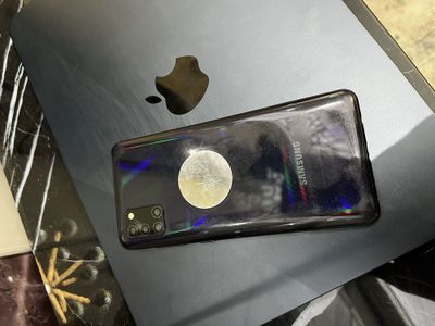 Galaxy A31 Xolati yaxshi