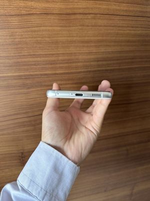 Samsung S21 FE 8/128