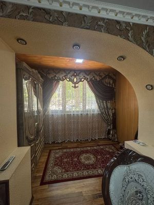Мирзо улугбек 2 хонали квартира ижарага берилади Оилага Болларга Буюк
