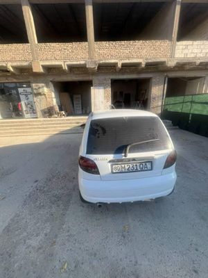 Matiz sotiladi tez va arzon