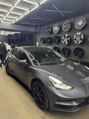 Tesla Model 3 STARTECH By brabus