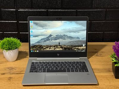 HP ELITEBOOK G5 Ryzen 7 PRO 2700U / 12 / 256 GB NVMe SSD M2