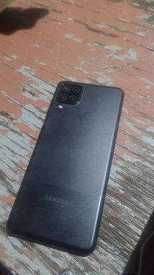 Samsung galaxy A12 3/32 gb karobka dokument bor telifon ideal