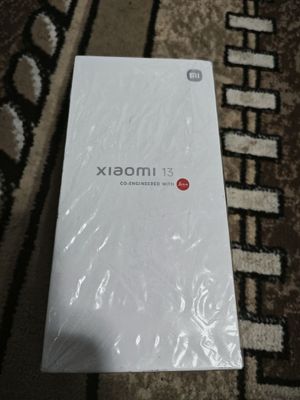 Xiaomi 13 в отличном состоянии